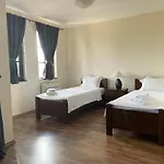 Geshahillpark 32 *