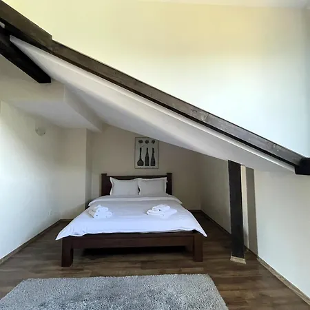 Villa Geshahillpark 32