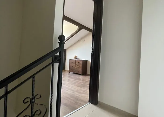 Geshahillpark 32 Villa Gesha