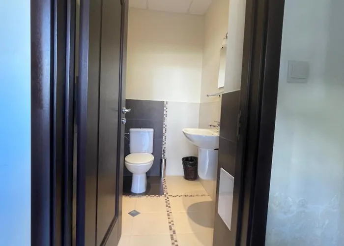 Villa Geshahillpark 32 *