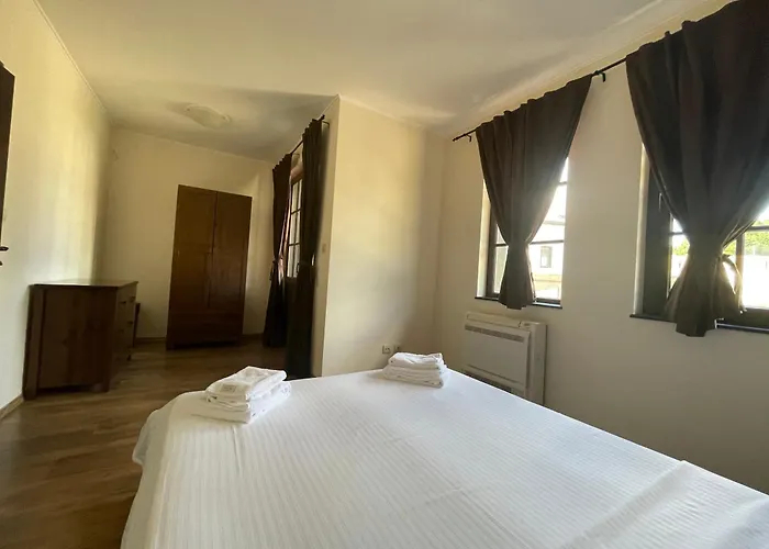 Geshahillpark 32 * Gesha